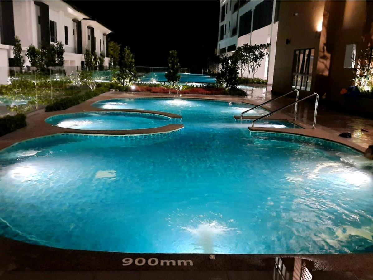 De Hotspring 6 Pax @ Sunway Onsen Apartment Ipoh