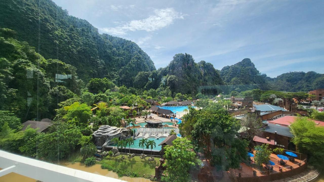 De Hotspring 6 Pax @ Sunway Onsen Ipoh