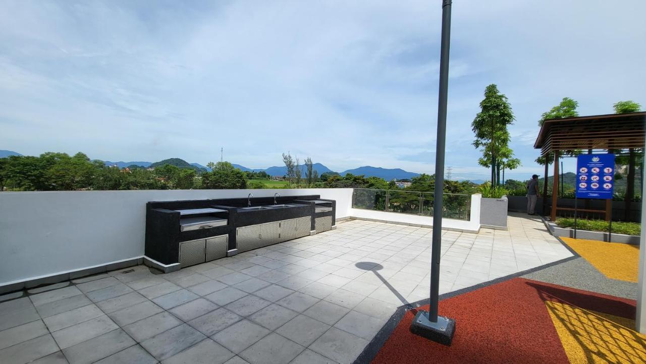 De Hotspring 6 Pax @ Sunway Onsen Apartment Ipoh