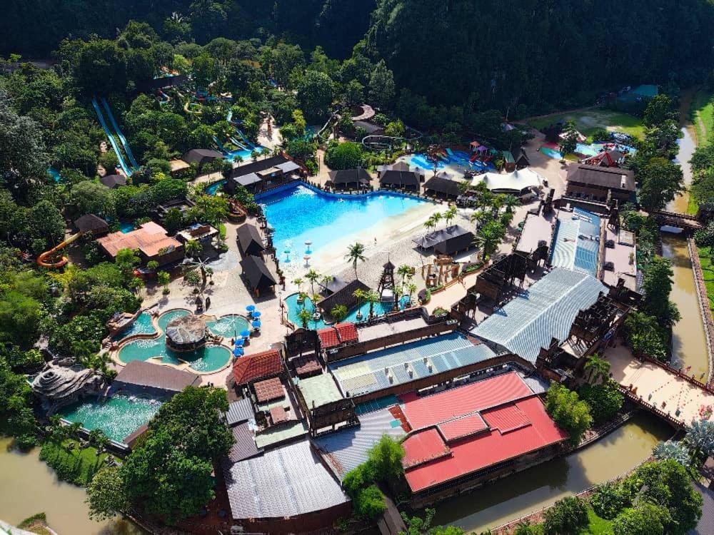 De Hotspring 6 Pax @ Sunway Onsen * Ipoh